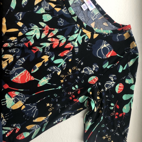 Floral Tee - Picture 2 of 5